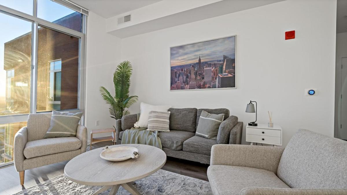 Hala Tysons Aparthotel McLean Bagian luar foto