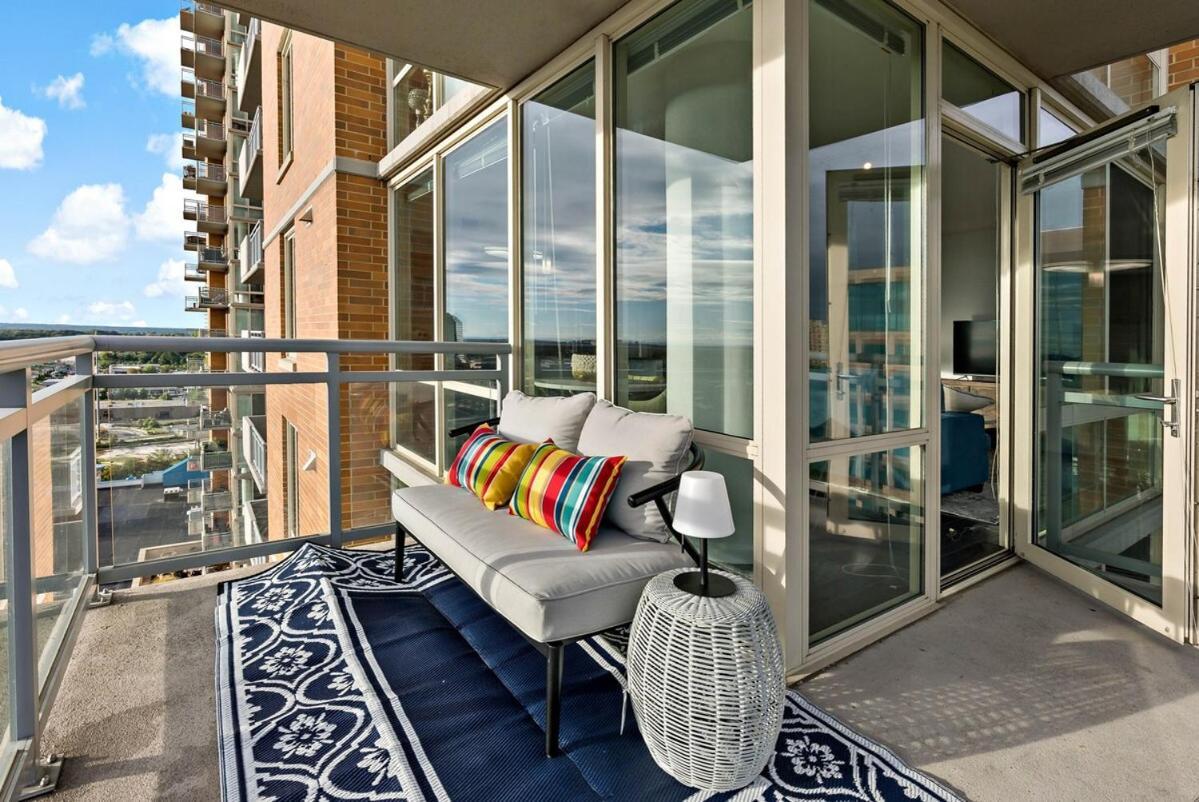 Hala Tysons Aparthotel McLean Bagian luar foto