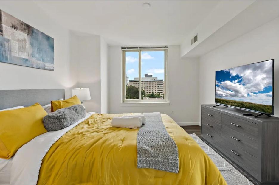 Hala Tysons Aparthotel McLean Bagian luar foto