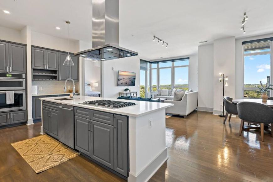 Hala Tysons Aparthotel McLean Bagian luar foto